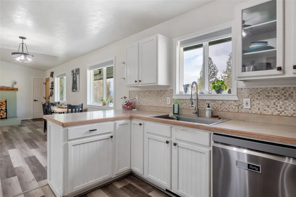 755 Dry Gulch Road Stevensville MT 59870