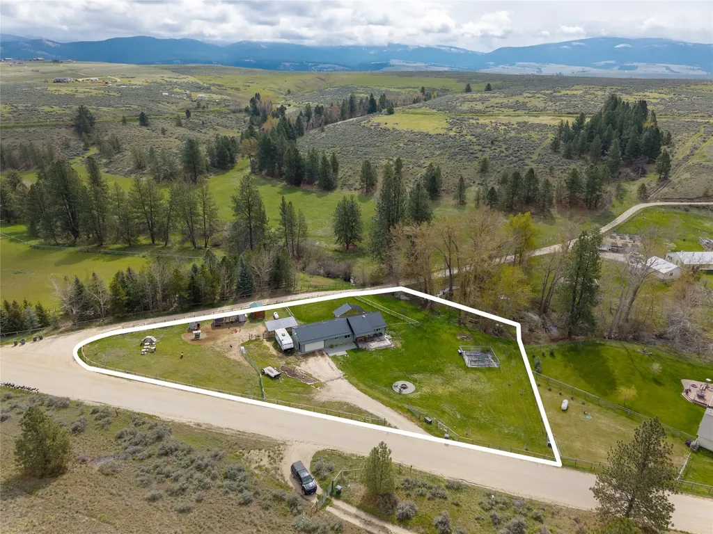 755 Dry Gulch Road Stevensville MT 59870