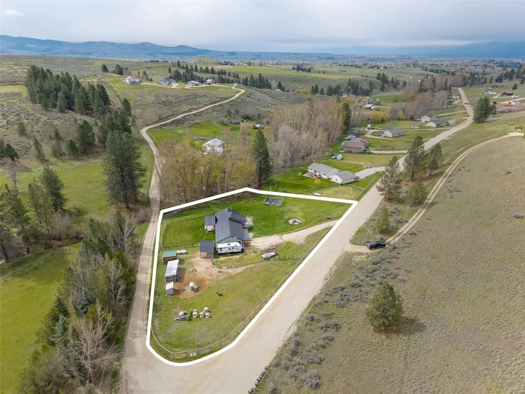 755 Dry Gulch Road Stevensville MT 59870
