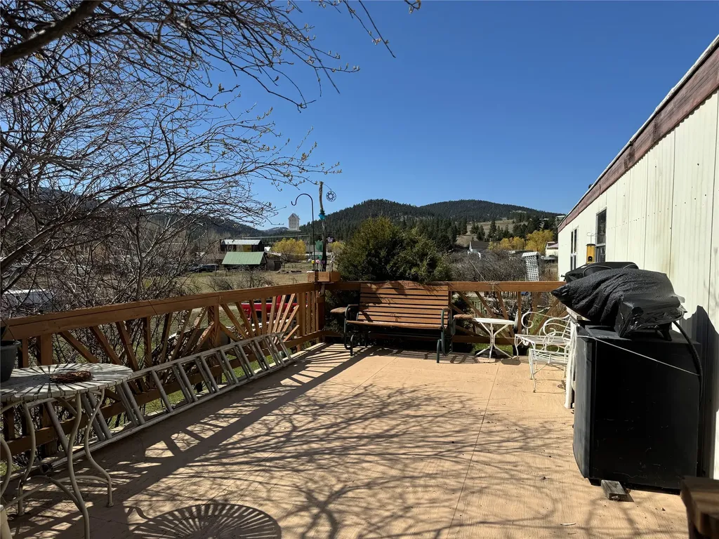2 Elkhorn Way Jefferson City MT 59638