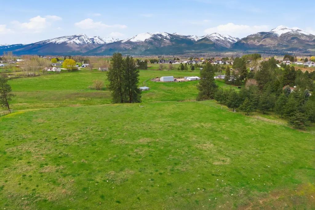 583 Arley Lane Corvallis MT 59828