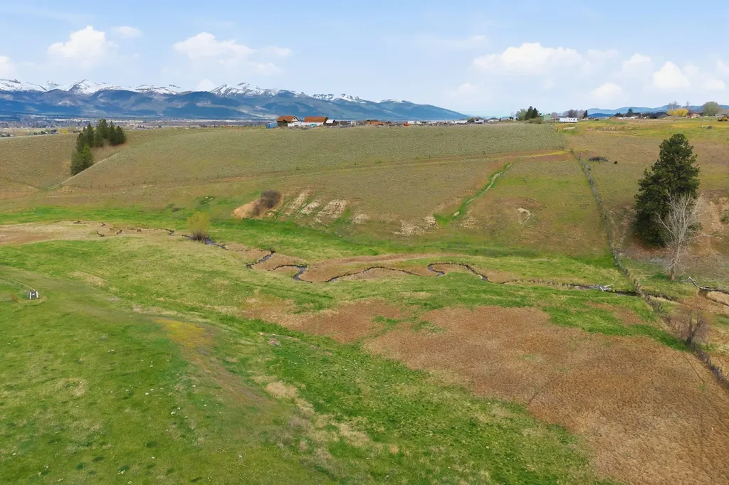 583 Arley Lane Corvallis MT 59828