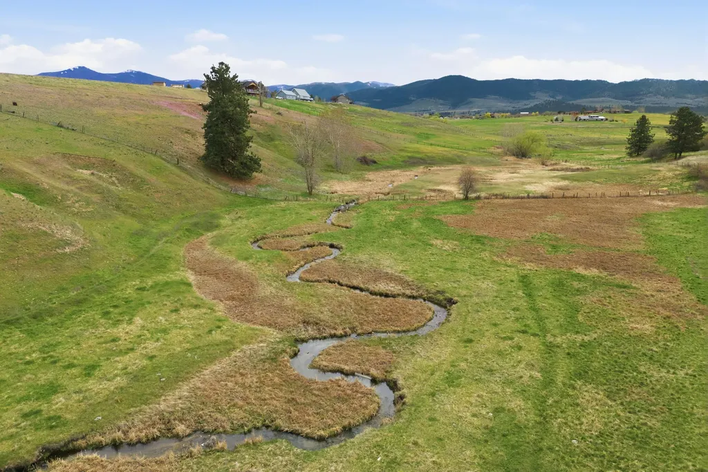 583 Arley Lane Corvallis MT 59828