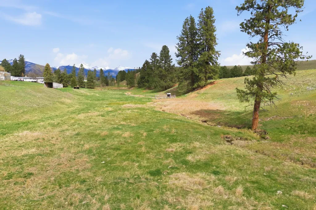 583 Arley Lane Corvallis MT 59828