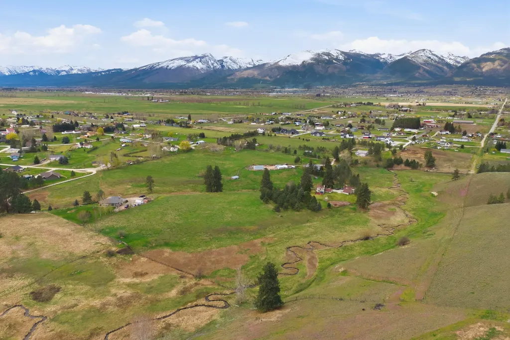 583 Arley Lane Corvallis MT 59828