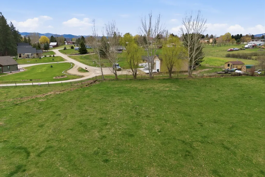 583 Arley Lane Corvallis MT 59828
