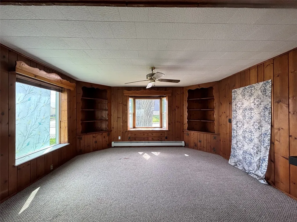 400 1st Avenue E Eureka MT 59917