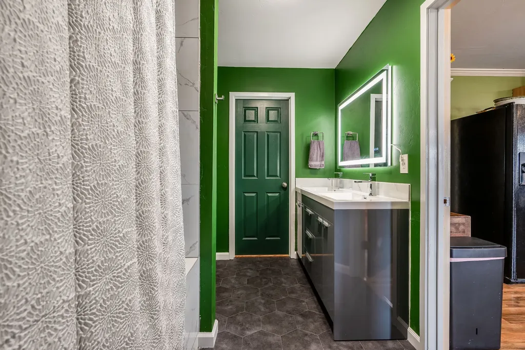952 Smith Lake Road Kalispell MT 59901