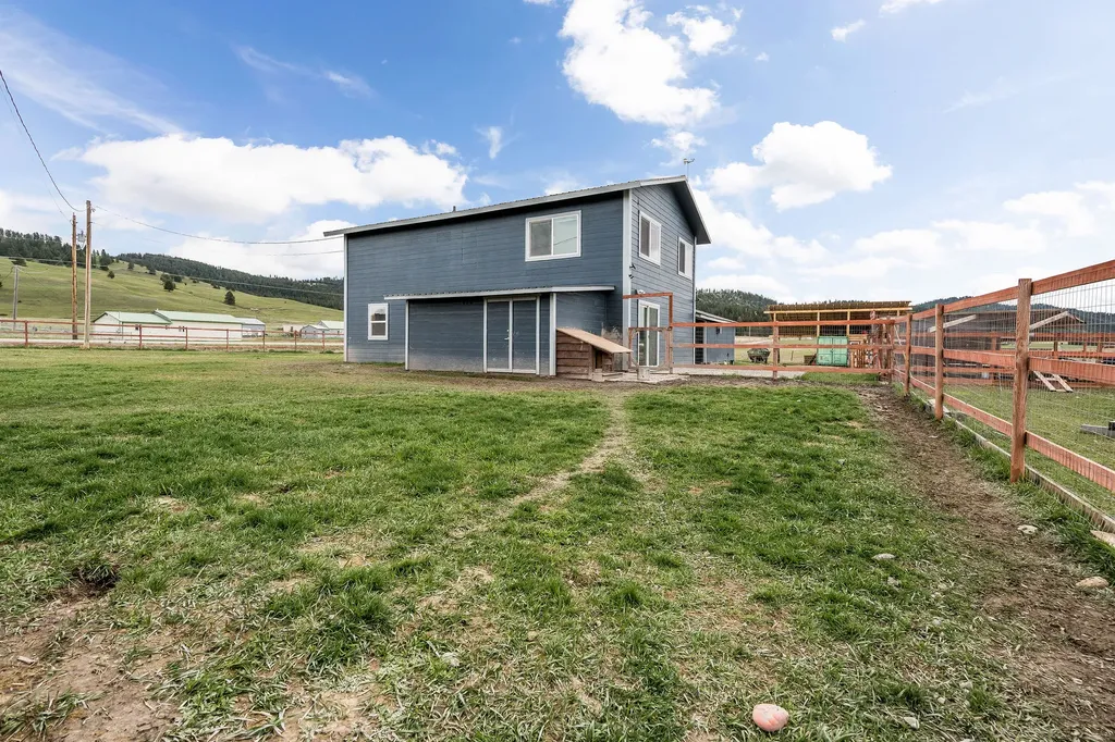 952 Smith Lake Road Kalispell MT 59901