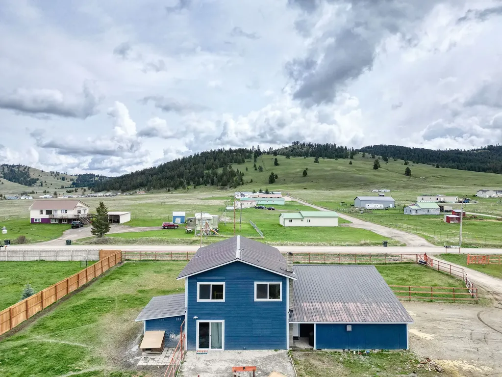 952 Smith Lake Road Kalispell MT 59901