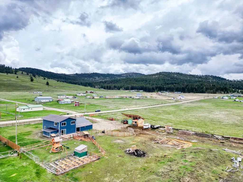 952 Smith Lake Road Kalispell MT 59901