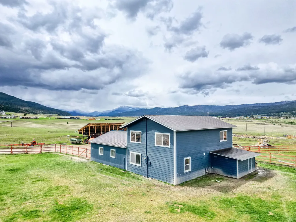 952 Smith Lake Road Kalispell MT 59901