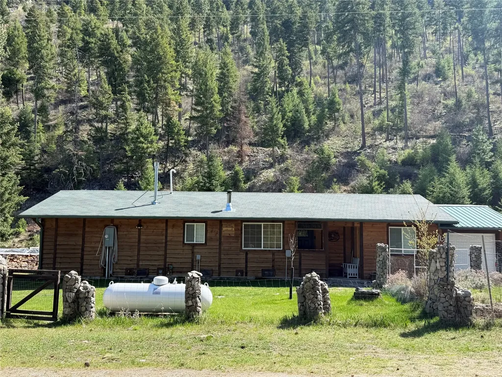117 Swamp Creek Road Plains MT 59859