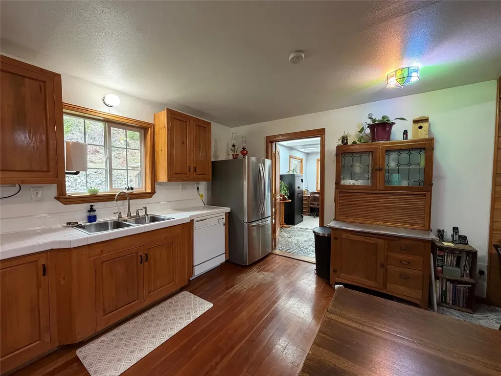 117 Swamp Creek Road Plains MT 59859