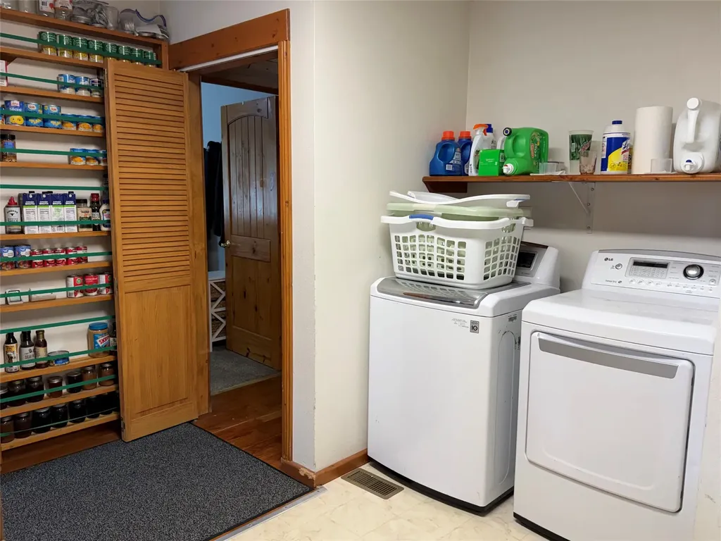 117 Swamp Creek Road Plains MT 59859