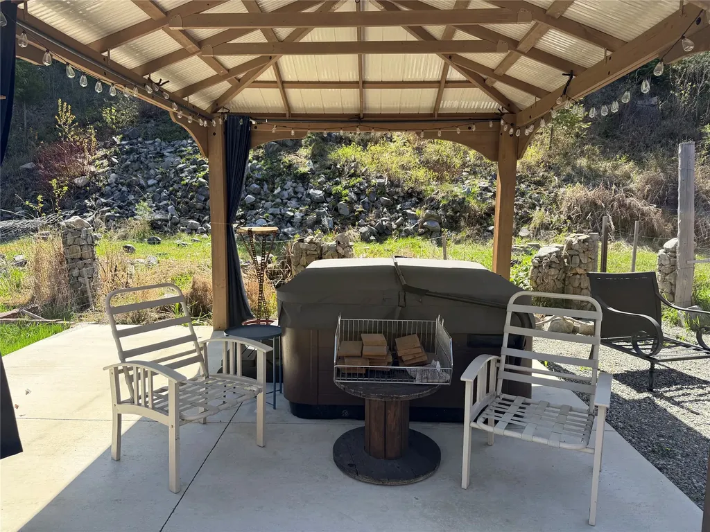 117 Swamp Creek Road Plains MT 59859