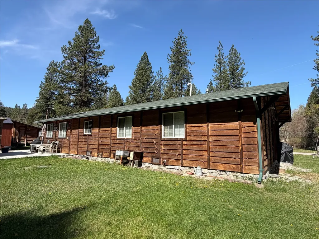 117 Swamp Creek Road Plains MT 59859