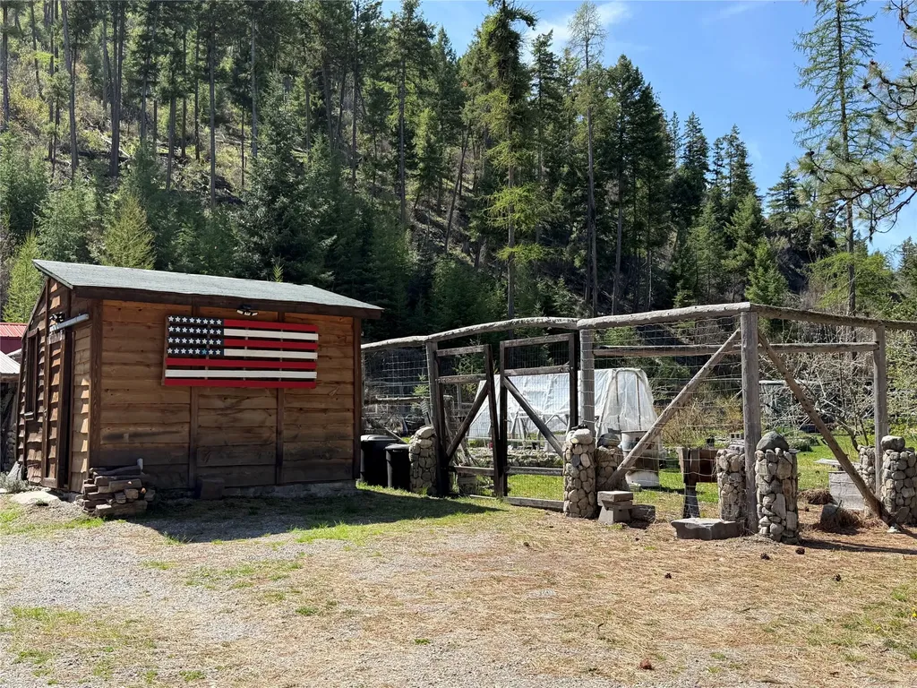 117 Swamp Creek Road Plains MT 59859