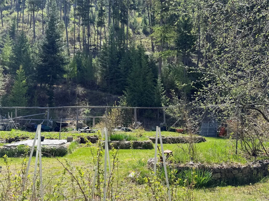 117 Swamp Creek Road Plains MT 59859