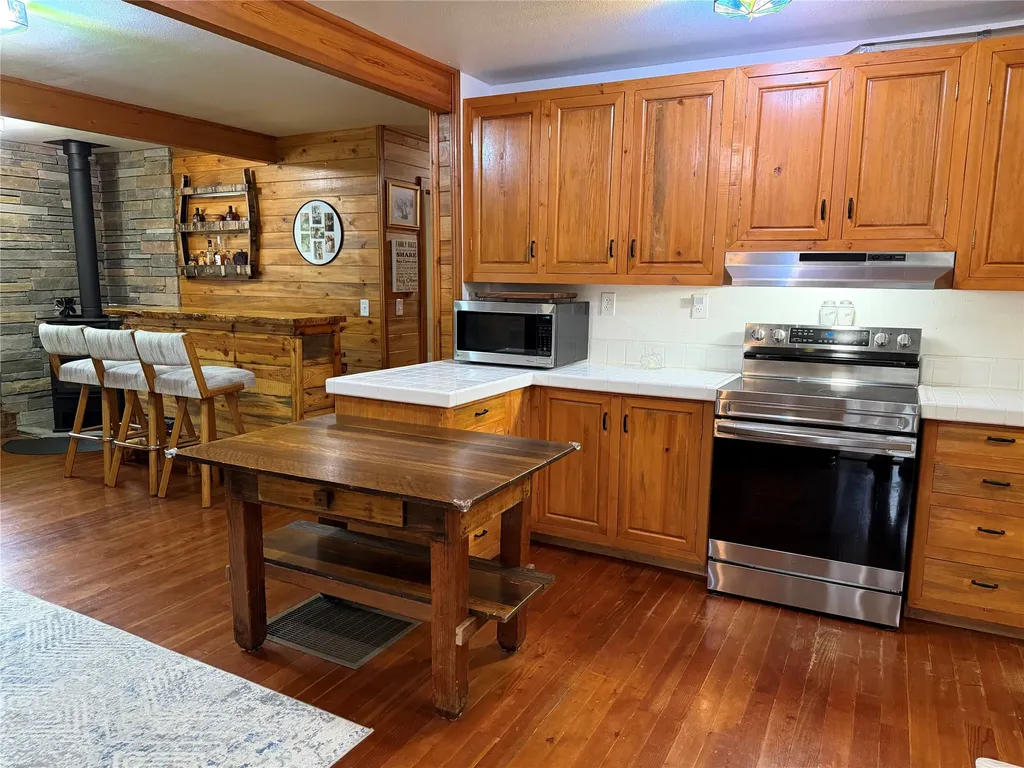117 Swamp Creek Road Plains MT 59859