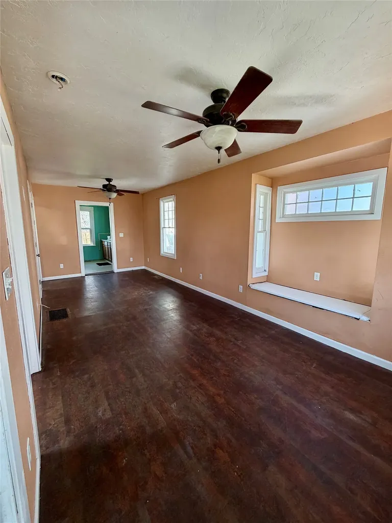 720 8th Avenue S Great Falls MT 59405