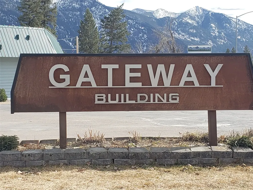 6 9th Street E Columbia Falls MT 59912