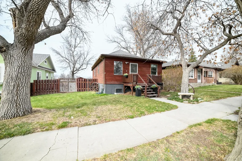 1111 9th Avenue S Great Falls MT 59405