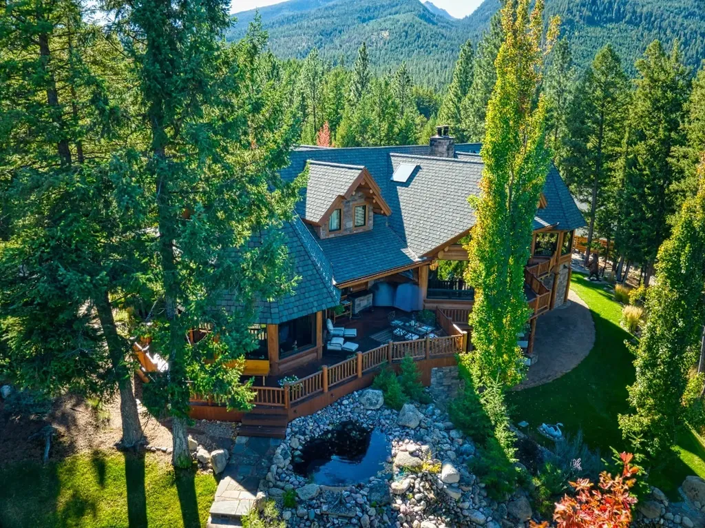 541 Raven Wood Darby MT 59829