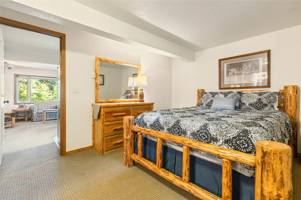 3835 Alpine Glow Avenue Whitefish MT 59937