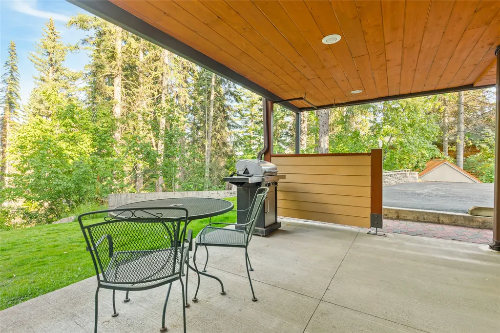 3835 Alpine Glow Avenue Whitefish MT 59937