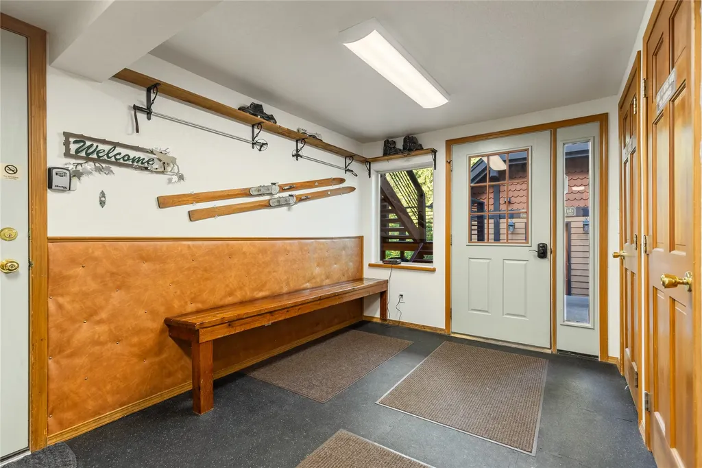 3835 Alpine Glow Avenue Whitefish MT 59937