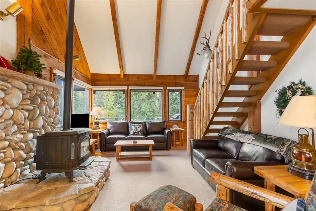 3835 Alpine Glow Avenue Whitefish MT 59937