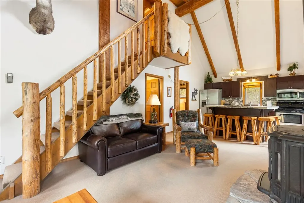 3835 Alpine Glow Avenue Whitefish MT 59937