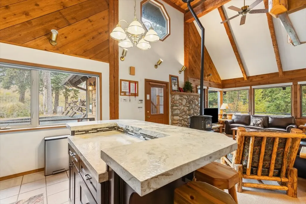 3835 Alpine Glow Avenue Whitefish MT 59937