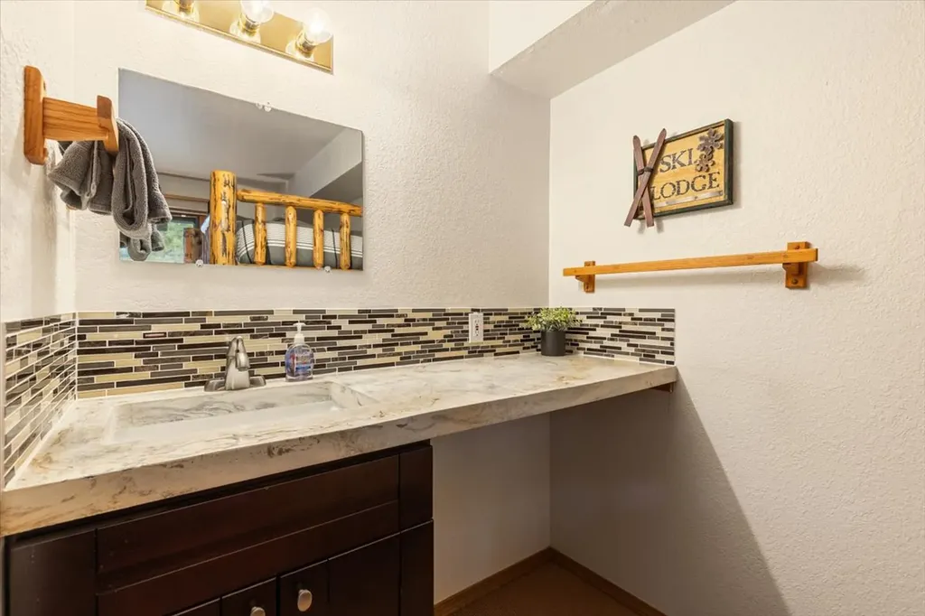 3835 Alpine Glow Avenue Whitefish MT 59937