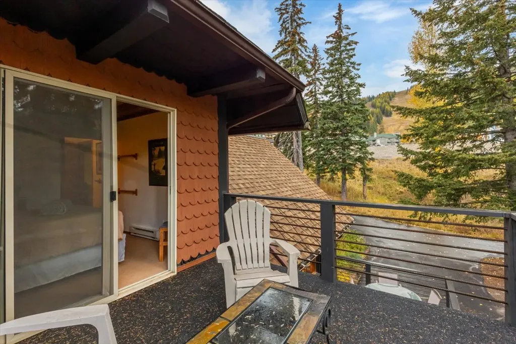 3835 Alpine Glow Avenue Whitefish MT 59937