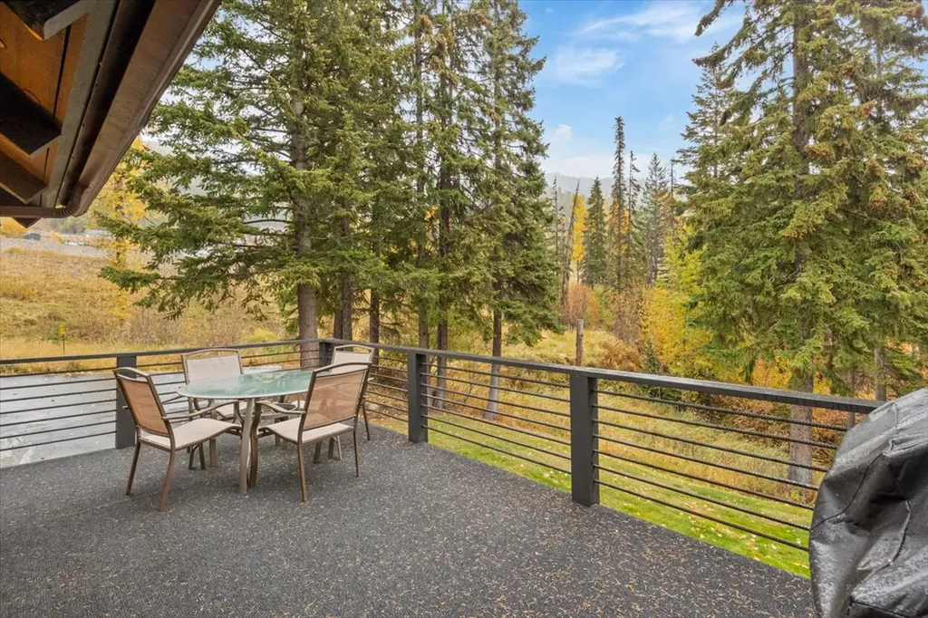 3835 Alpine Glow Avenue Whitefish MT 59937