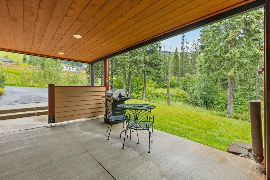 3835 Alpine Glow Avenue Whitefish MT 59937