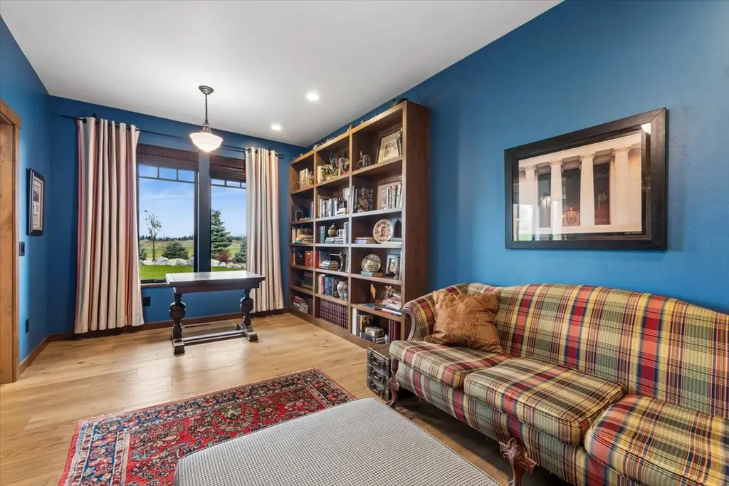 2477 Whitefish Stage Kalispell MT 59901