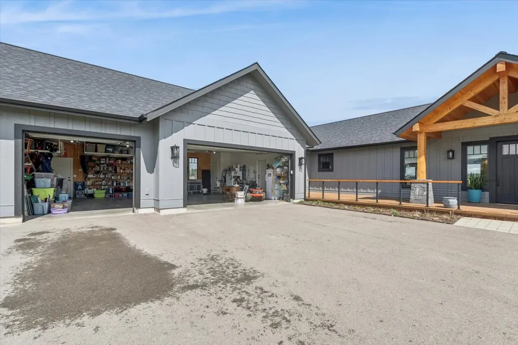 2477 Whitefish Stage Kalispell MT 59901
