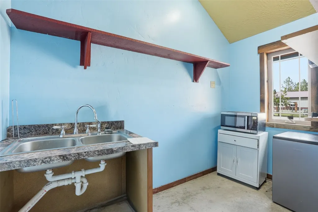 5516 Old Us Highway 93 Florence MT 59833