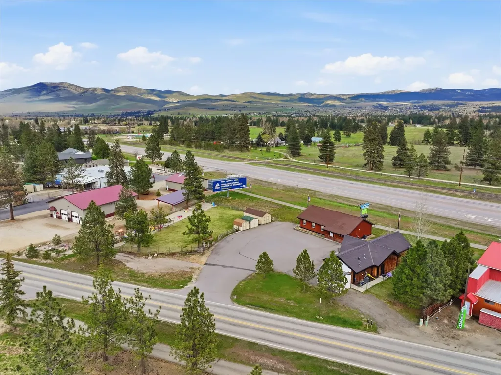 5516 Old Us Highway 93 Florence MT 59833