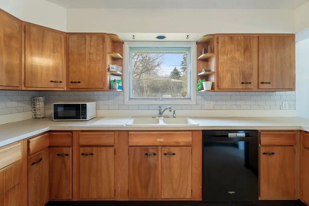 2215 E 6th Avenue Helena MT 59601