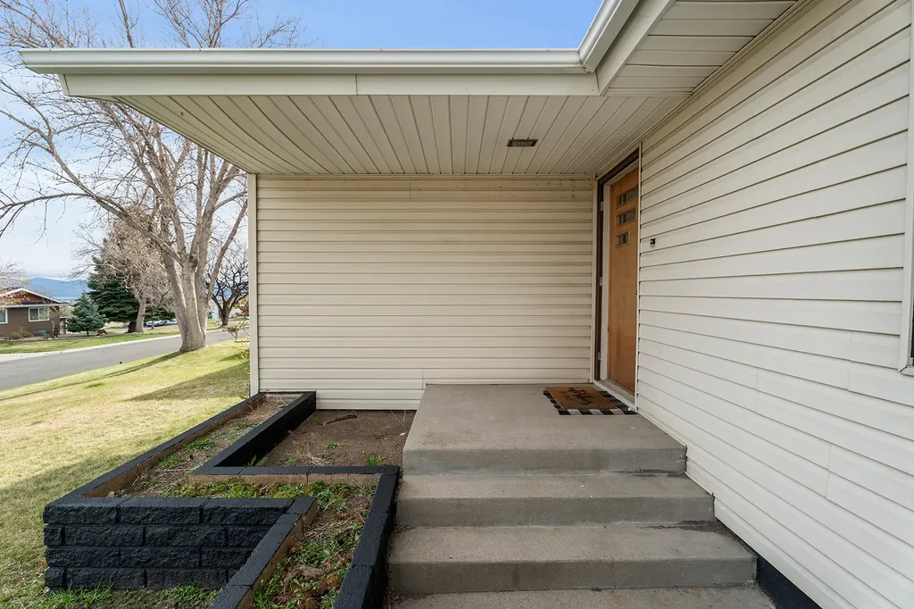 2215 E 6th Avenue Helena MT 59601