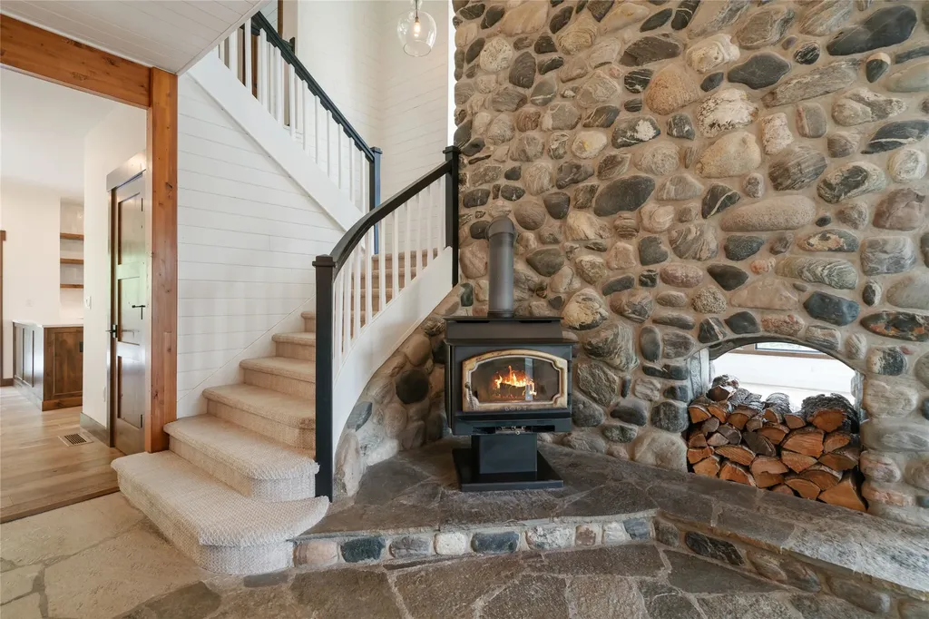 280 High Ridge Road Bozeman MT 59715