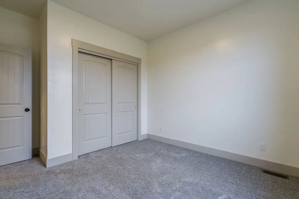 1093 Roost Way Columbia Falls MT 59912