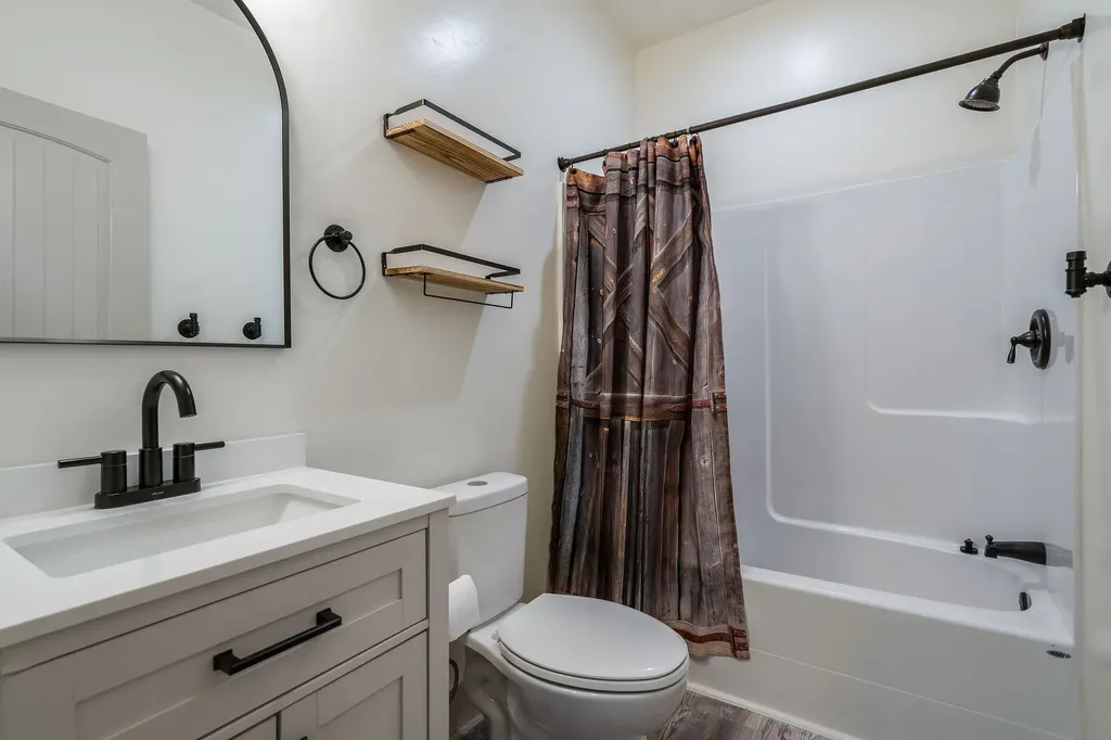 1093 Roost Way Columbia Falls MT 59912