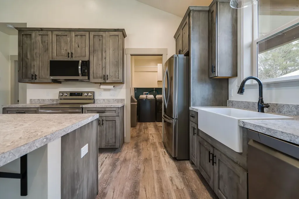 1093 Roost Way Columbia Falls MT 59912