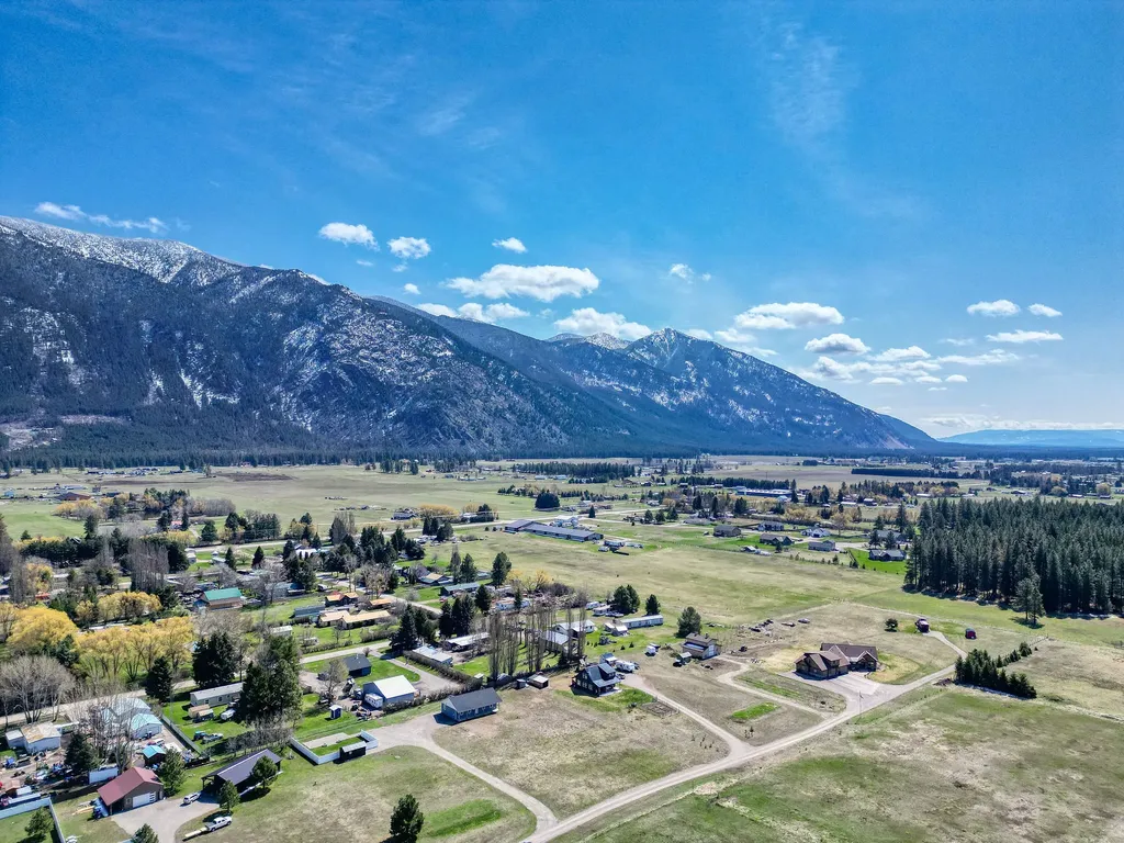 1093 Roost Way Columbia Falls MT 59912