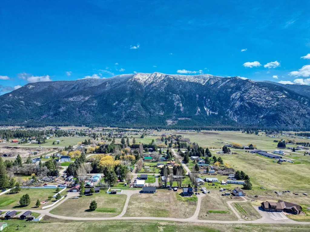 1093 Roost Way Columbia Falls MT 59912